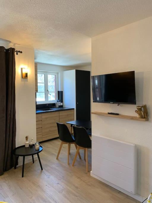 "La Cle Doree" Appartement Balcon Ensoleille Vue Montagne Wifi Cauterets Exterior foto